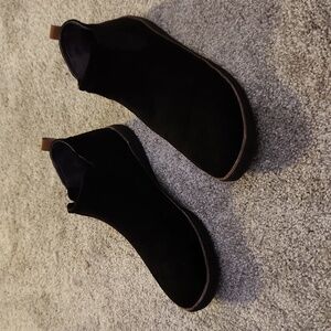 Dr Scholl's suede chelsea boot slip on size 11